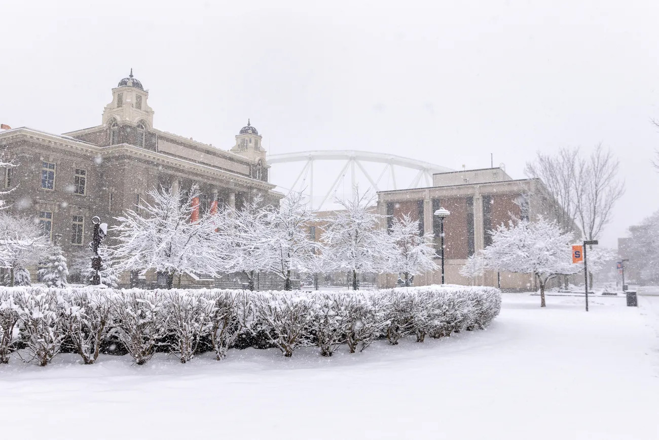 syracuse university phd admissions