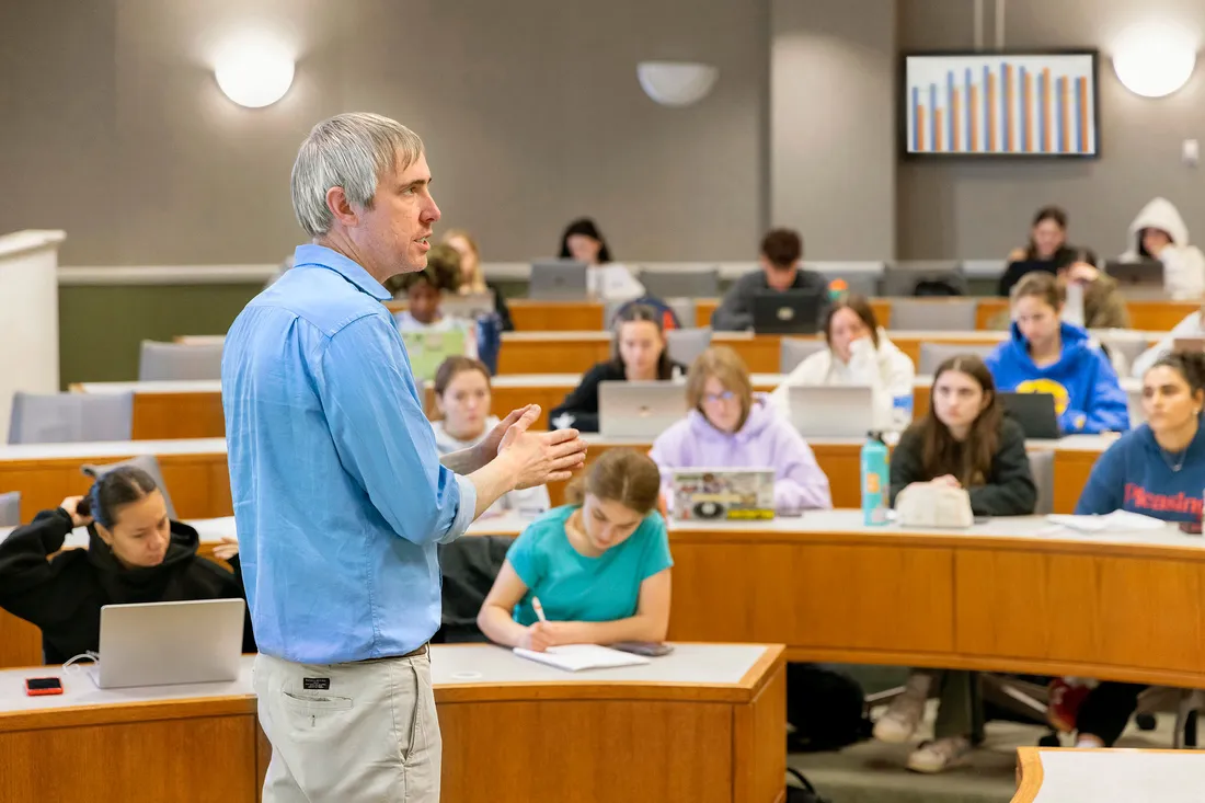 Professor Matt Mulvaney talking to a class.